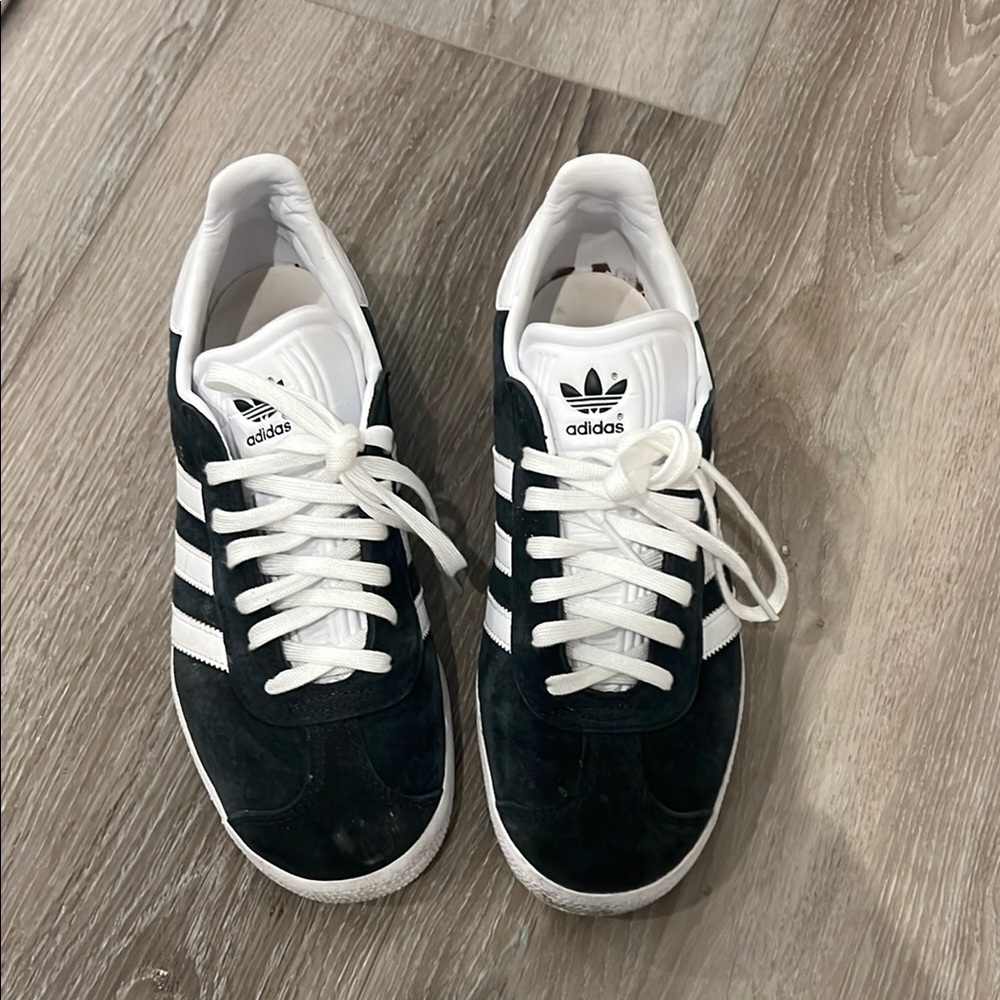 Adidas Women’s Black and White Sneakers